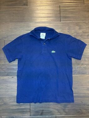 Kids Lacoste Navy Short Sleeve Polo. with Green Crocodile Emblem. Size 10